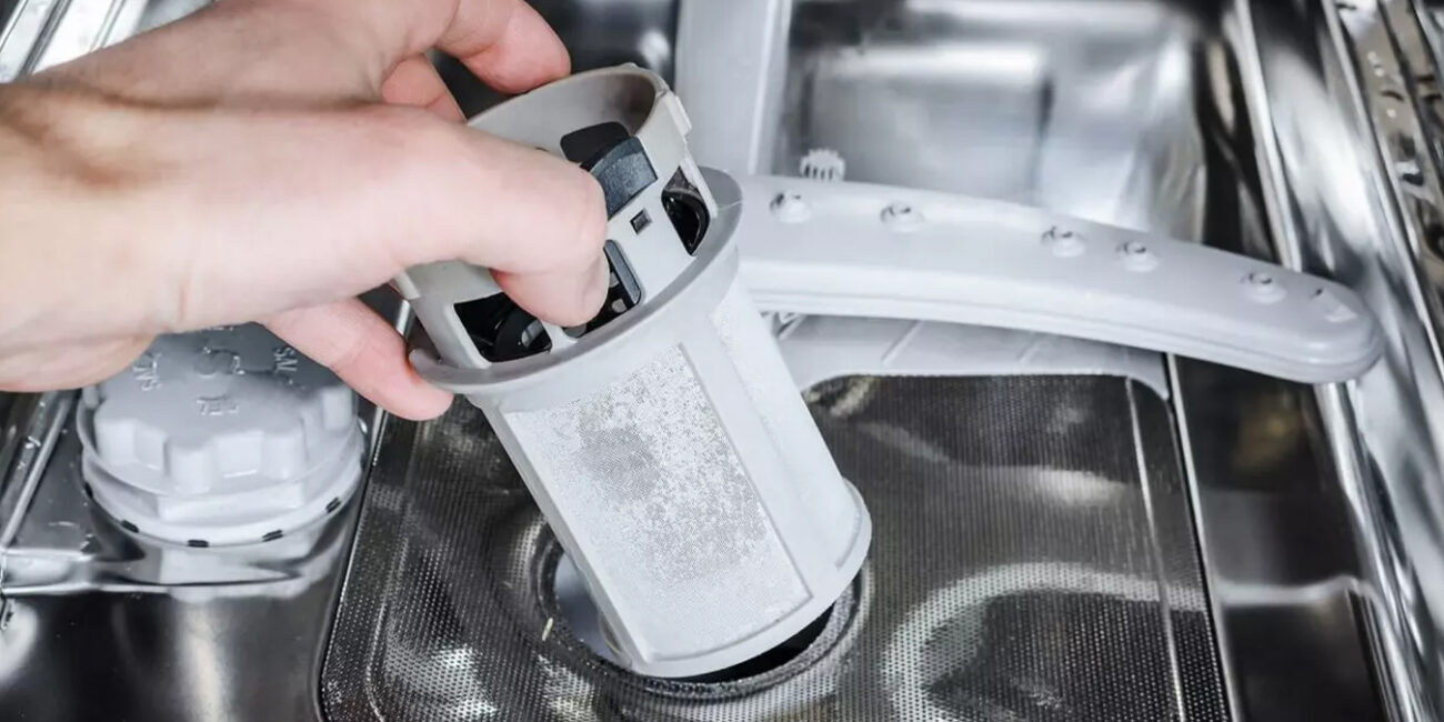 Bulaşık Makinesi Temizliği Yaparken Bunlara Dikkat Edin!