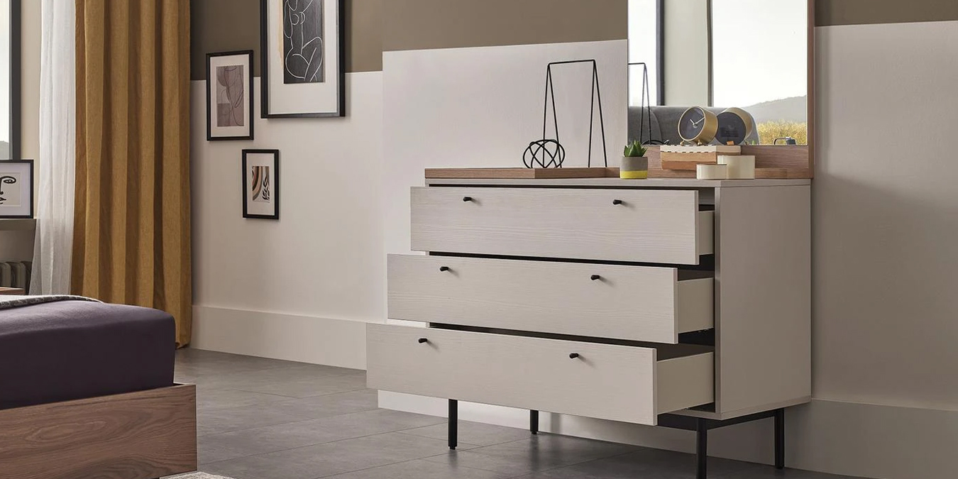 Yatak Odası Dekorasyonunda Şifonyerin Yeri