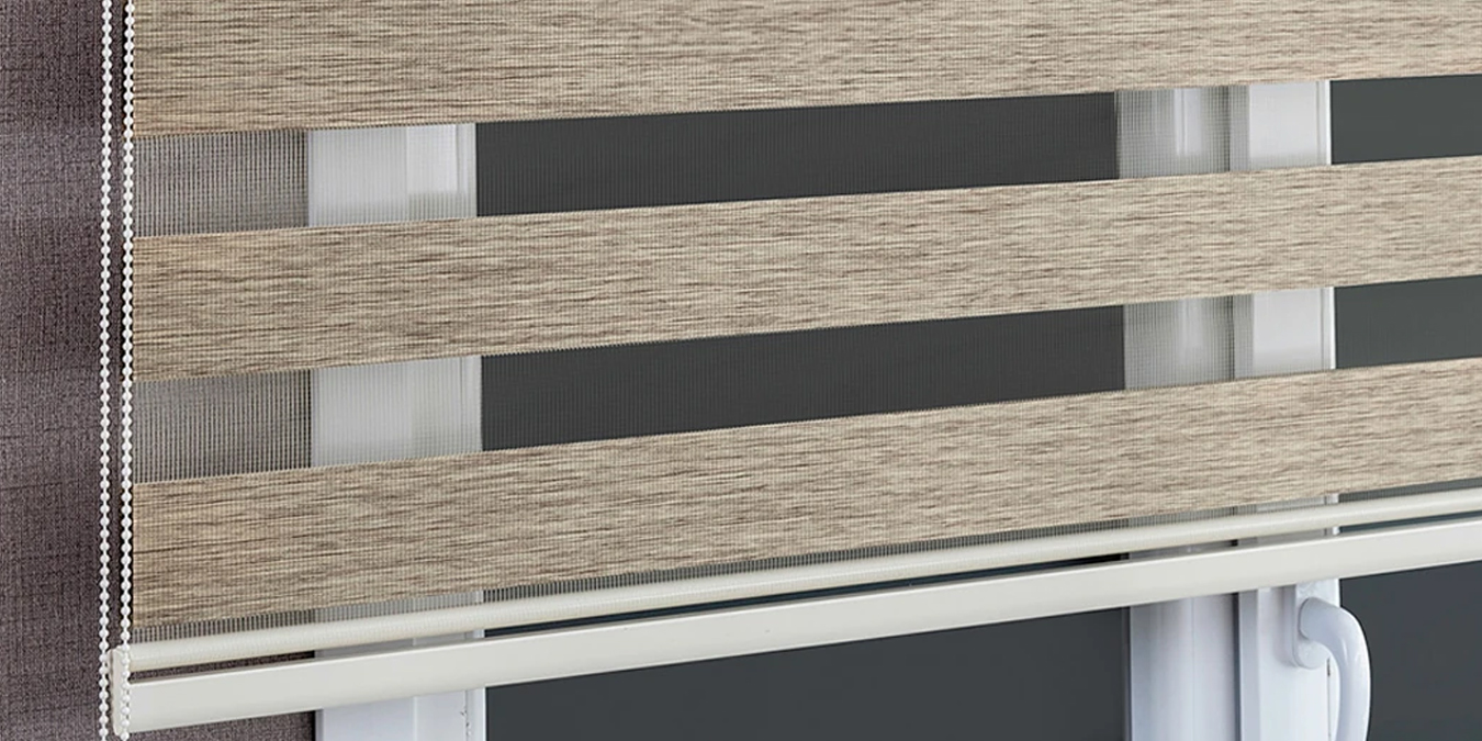 Zebra Perdeyle Odanızın Atmosferini Değiştirin