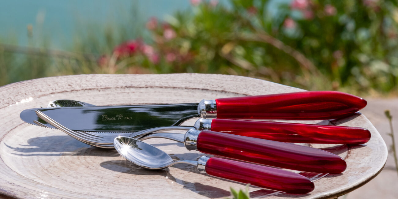 Rivadossi Sandro’dan Kemik Saplı Çatal Kaşık Bıçak Takımı!