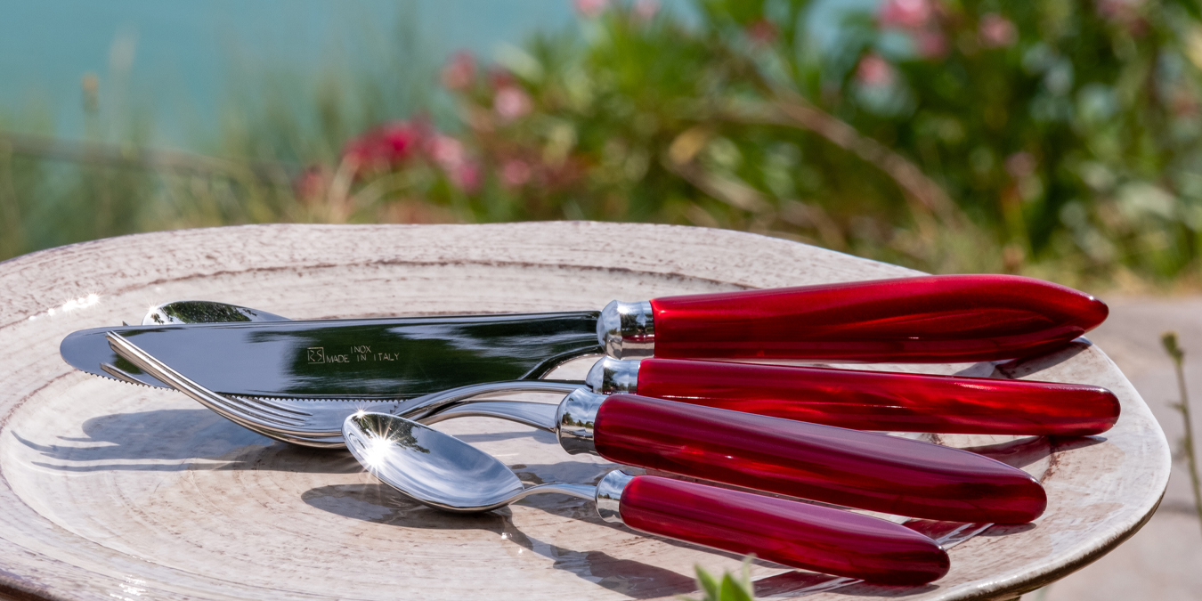 Rivadossi Sandro’dan Kemik Saplı Çatal Kaşık Bıçak Takımı!