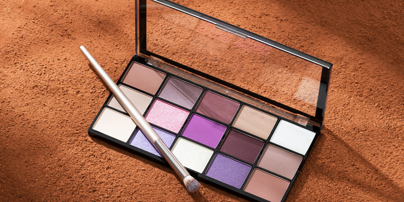 Sınırsız Renk Seçeneği ile Maybelline Göz Farı!