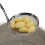 3201000126 Wmf Profı Plus Delikli Kepçe – STANDART - Görsel 2