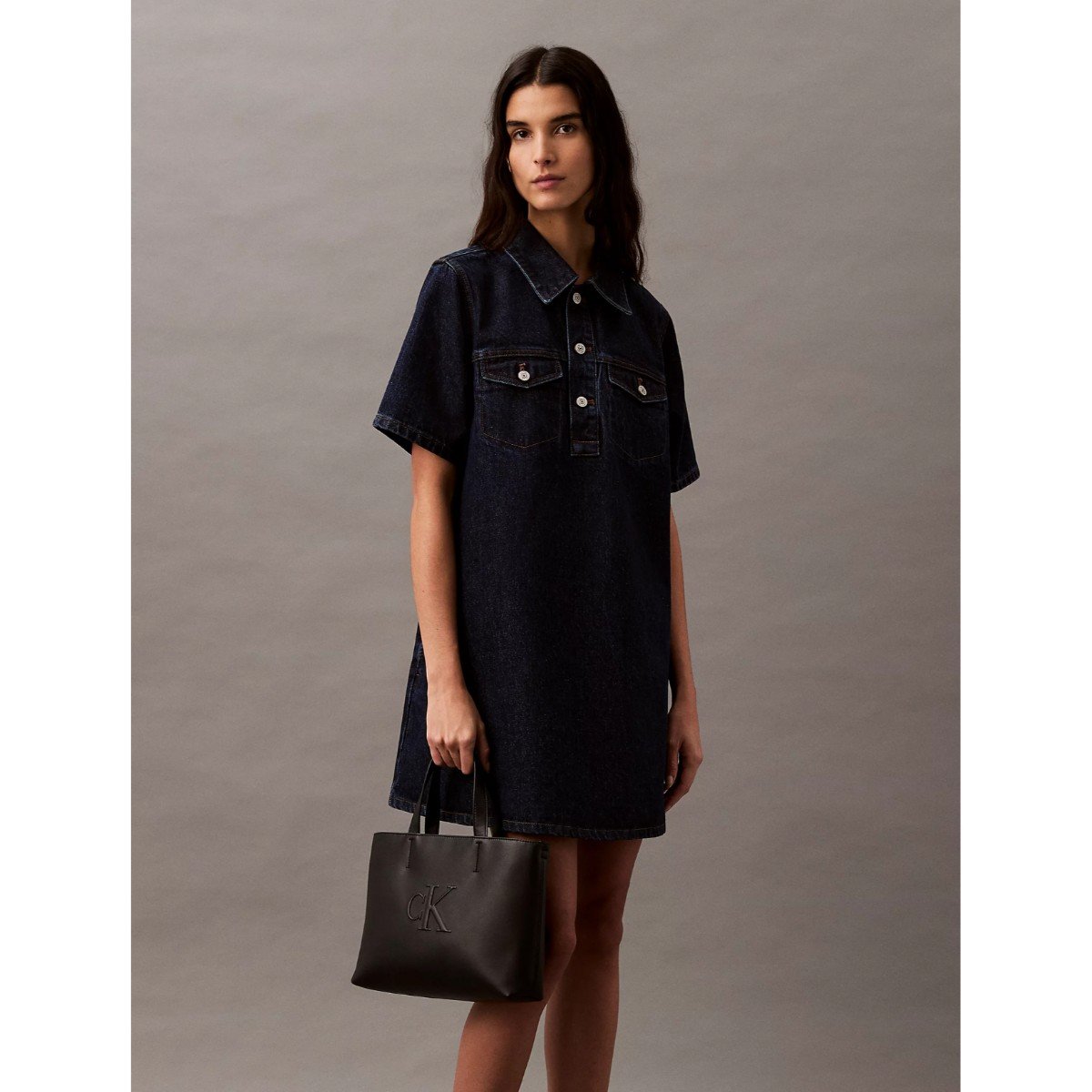 152920-0-ck-lv04k3111g-sculpted-mini-ew-tote-kadin-canta-01034794e43b Ck Lv04k3111g Sculpted Mını Ew Tote Kadın Çanta – SİYAH - Görsel 1