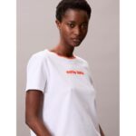 Ck Lv047c821g Ss Retro Logo Graphıc Tee Kadın Tshirt – BEYAZ - Görsel 5