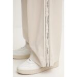 Ck Lv044d612g Cotton Twıll Aop Logo Strıpe Kadın Pantolon – AÇIK GRİ - Görsel 4