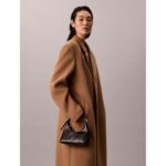 Ck Lv04f3263g Emblem Hw Lthr Mını Shoulder Kadın Çanta – SİYAH