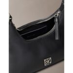 Ck Lv04f3263g Emblem Hw Lthr Mını Shoulder Kadın Çanta – SİYAH - Görsel 4