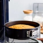 Cc007767-001 Greenpan Thermolon Yüzey Kelepçeli Kek Kalıbı 24cm – STANDART - Görsel 5