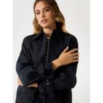 Guess W5yl01whdf1 Raphaelle Crop Kadın Trençkot – SİYAH - Görsel 4