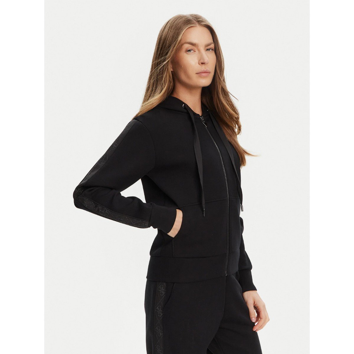 159267-0-guess-w5yq05kbye2-new-hooded-scuba-kadin-sweatshirt-01034794e43b Guess W5yq05kbye2 New Hooded Scuba Kadın Sweatshırt – SİYAH - Görsel 1