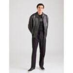 Guess M5yı44kbw41 Ss Bsc Guess Embosse Erkek Tshırt – SİYAH - Görsel 4