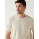 Guess M5bp18kc5e2 Eco Ss Kaı Crew Erkek Tshırt – BEJ - Görsel 4