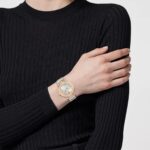 Versace Vrscve9c00624 Kadın Kol Saati – ALTIN-GÜMÜŞ - Görsel 5