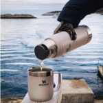 Stanley 10-01612-062 Klasik Vakumlu Termos 0.75 Lt Taş – TAŞ - Görsel 4