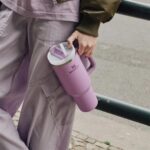 Stanley 10-10824-602 Quencher Pipetli Termos Bardak 1.18 Lt Lila – LİLA - Görsel 5