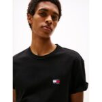 Th Dm0dm20322 Tjm Reg Badge Tee Ext Erkek Tshırt – SİYAH - Görsel 2