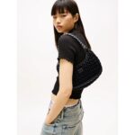 Th Aw0aw17302 Tjw Iconıc Shoulder Quılted Kadın Çanta – SİYAH