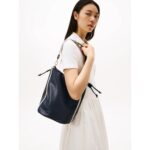 Th Aw0aw17540 Th Soft Summer Bucket Kadın Çanta – LACİVERT