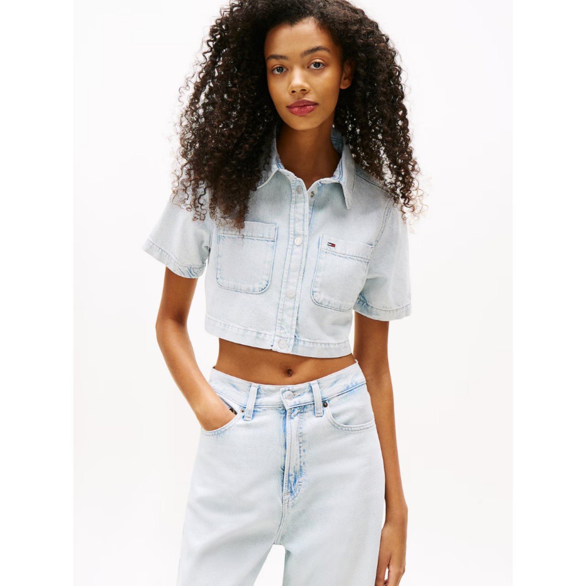 169077-0-th-dw0dw21072-cropped-ss-shirt-ci6012-kadin-gomlek-01034794e43b Th Dw0dw21072 Cropped Ss Shırt Cı6012 Kadın Gömlek – AÇIK MAVİ - Görsel 1